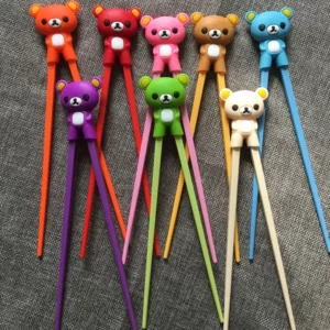 Chinese-Chopsticks-for-Children-1-Pair-Bear-KrasnoCat-Cute-Multi-Paper-Learning-Training-Gifts-for Baguettes pour enfants