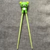 Baguettes-chinoises-pour-enfants-1-paire-ours-KrasnoCat-mignon-multi-documents-formation-d-apprentissage-cadeaux-pour.jpg_640x640 Baguettes pour enfants - Vert