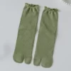 Bambou-japonais-hommes-et-femmes-t-fibre-deux-doigts-chaussettes-noir-Kimono-bascule-sandale-fendu-Ninjia.jpg_640x640-3 Chaussettes Tabi colorées - Vert