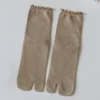 Bambou-japonais-hommes-et-femmes-t-fibre-deux-doigts-chaussettes-noir-Kimono-bascule-sandale-fendu-Ninjia.jpg_640x640-5 Chaussettes Tabi colorées - Marron