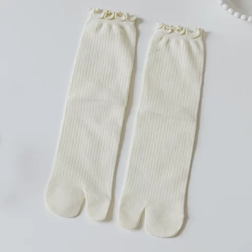 Bambou-japonais-hommes-et-femmes-t-fibre-deux-doigts-chaussettes-noir-Kimono-bascule-sandale-fendu-Ninjia.jpg_640x640 Chaussettes Tabi colorées - Beige