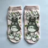 Chaussettes-femme-Hayao-Miyazaki-Mon-Voisin-Totoro-Chihiro-Kiki-la-petite-sorci-re-Printemps-Et-Mignon-9 Mini chaussettes Totoro - Rose pale