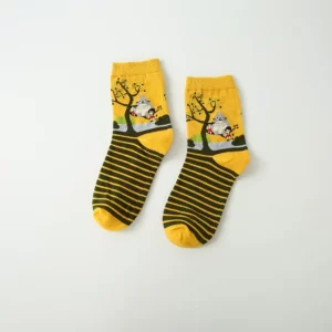Chaussettes-femme-Hayao-Miyazaki-Mon-Voisin-Totoro-Chihiro-Kiki-la-petite-sorci-re-Printemps-Et-Mignon.jpg_640x640-37 Chaussette Voisin Totoro