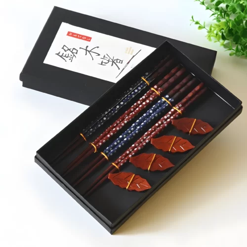 Coffret-cadeau-de-baguettes-en-bois-de-style-chinois-4-paires-de-baguettes-japonaises-4-pi.jpg_640x640.jpg_ (1) (1) (1) Coffret Baguettes Japonaises Fleuries