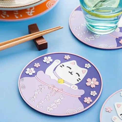Coaster-cartoon-cat-japanese-style-thermal-insulation-anti-slip-britvirus-milk-coffee Dessous de verre Maneki Neko