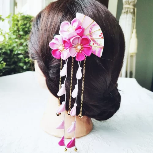 Kimono-Japonais-en-Tissu-Fait-la-Main-Fleur-ventail-Pliant-Accessoires-pour-Cheveux-r-initialisation-Gland.jpg_640x640.jpg_ (2) Épingle à cheveux japonaise traditionnelle - Rose-fonce