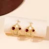 Sfbb8ffc819f044d39a7509e00018b347s Boucles d'oreilles Fleur