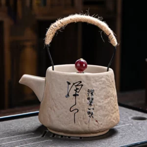 Tea-i-re-r-tro-Japanese-Kungfu-ceramic-tea-service-ald-hyde-beam-1 Théière Traditionnelle Japonaise